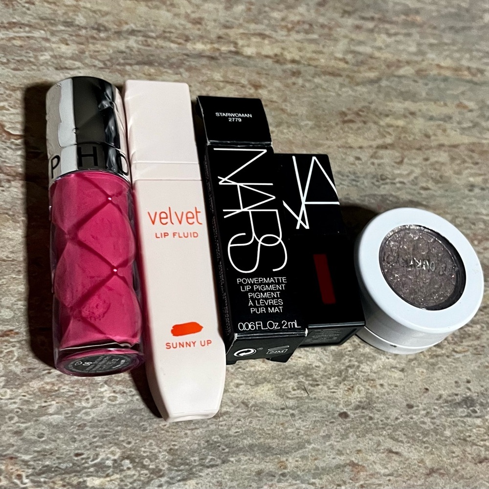 New Sephora Outrageous plump effect, NARS Starwoman matte lipstick velvet lip…